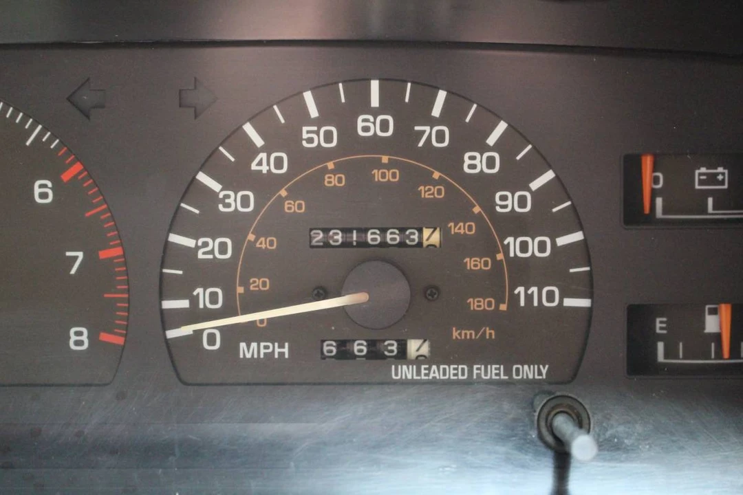 1990 Toyota 4Runner 2nd Gen - Image 20 of 24