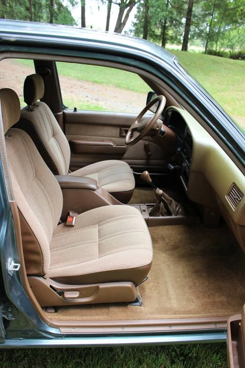1990 Toyota 4Runner 2nd Gen - Image 16 of 24