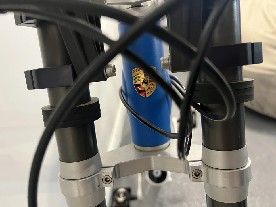 Porsche - Image 7 of 21
