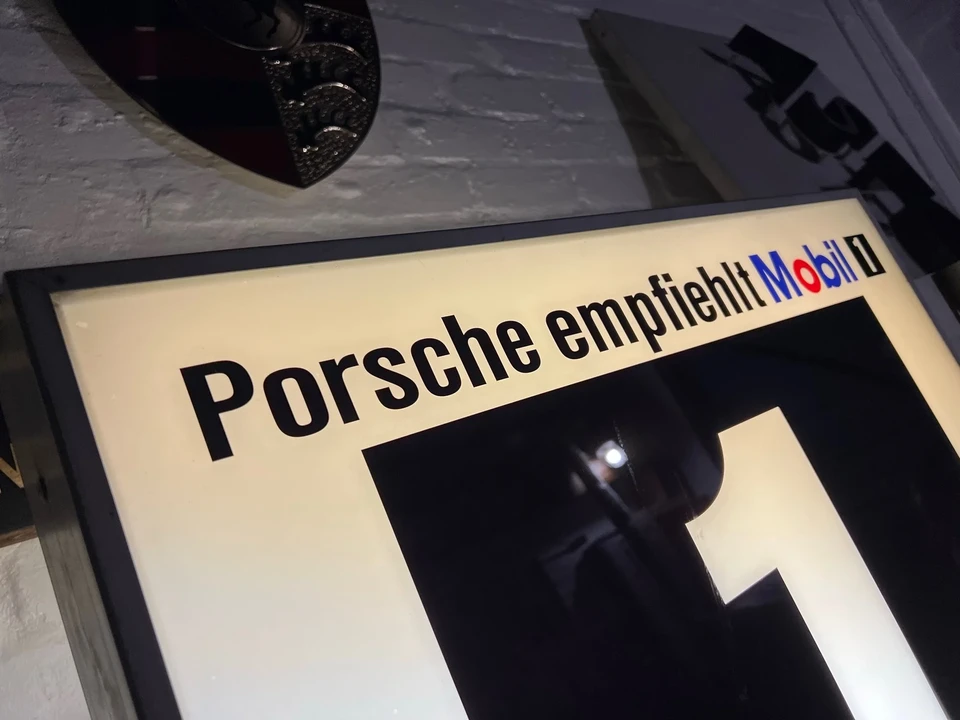 Porsche - Image 7 of 21