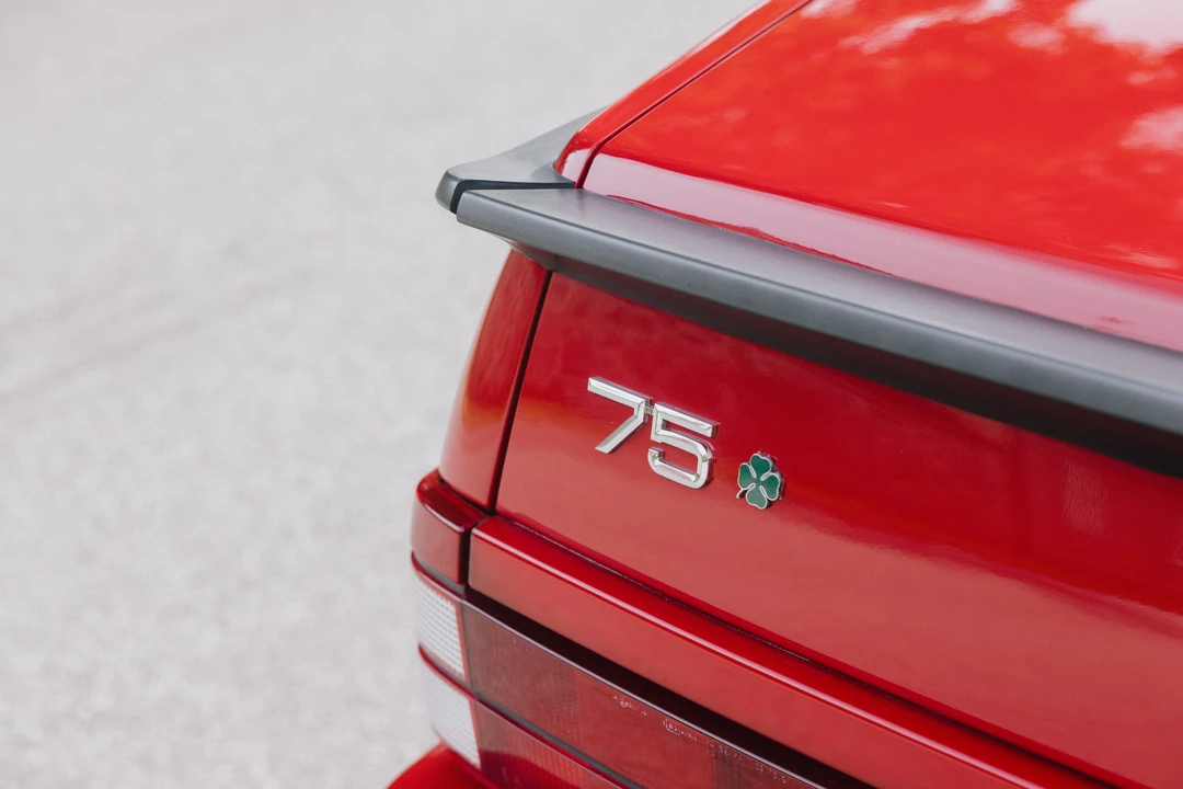1991 Alfa Romeo 75/Milano - Image 26 of 31