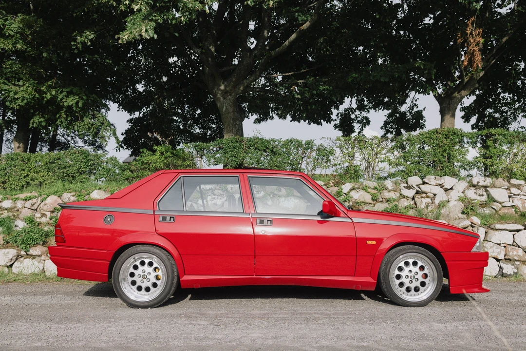 1991 Alfa Romeo 75/Milano - Image 9 of 31