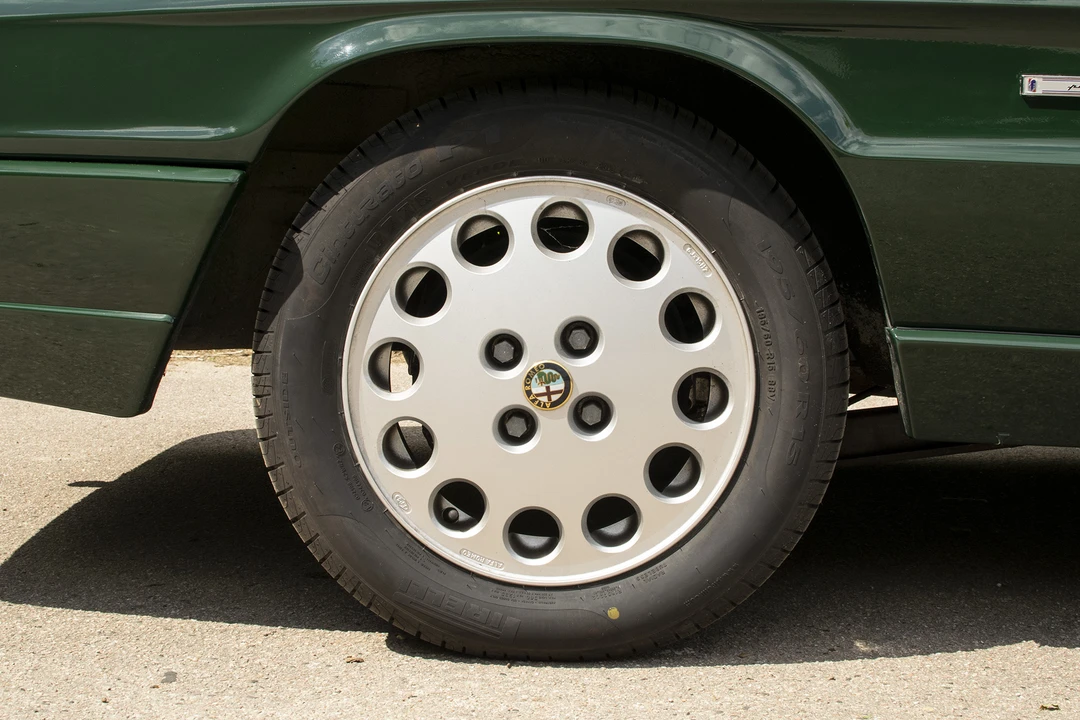 1991 Alfa Romeo Series 4 - Image 20 of 31