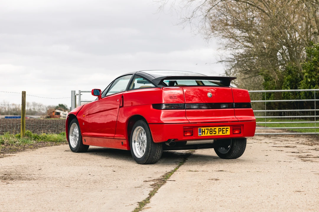 1991 Alfa Romeo SZ - Image 16 of 31