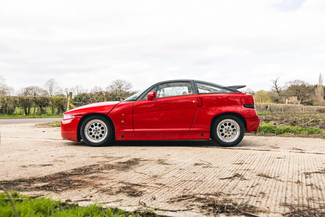1991 Alfa Romeo SZ - Image 3 of 31