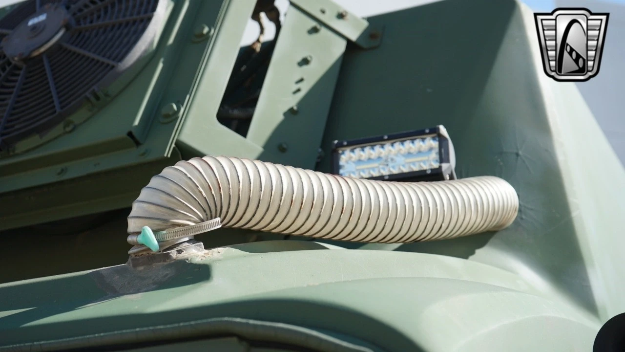 1991 AM General Hummer - Image 17 of 21