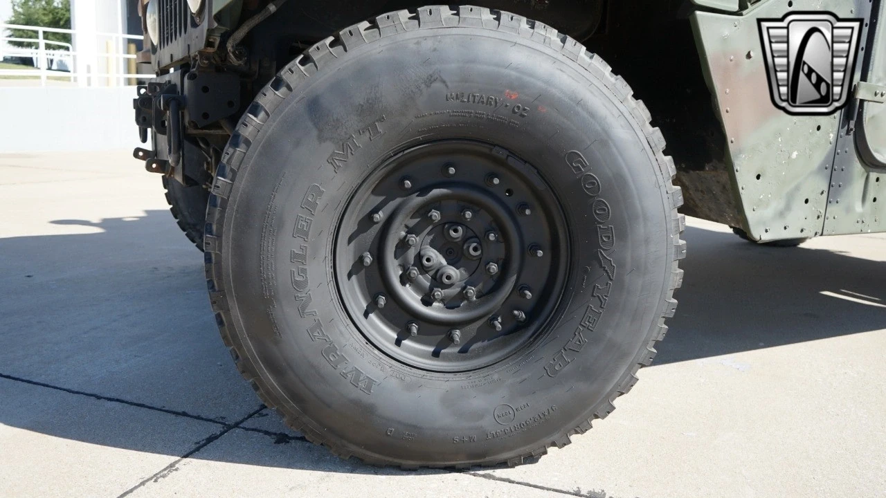 1991 AM General Hummer - Image 11 of 12