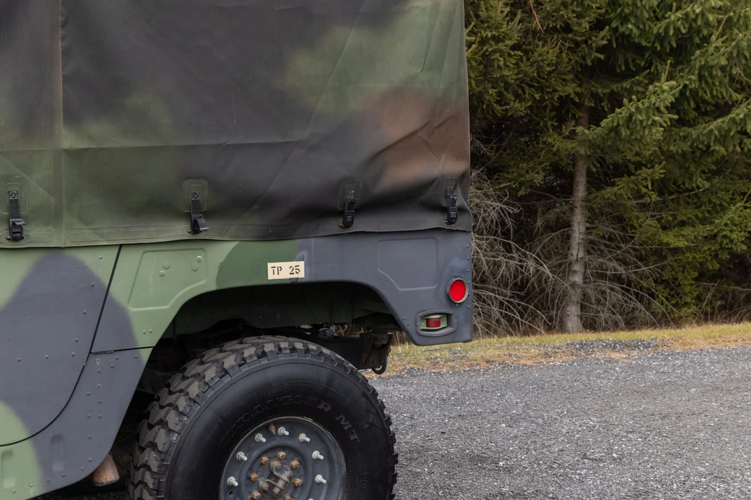 1991 Hummer HMMWV - Image 13 of 31