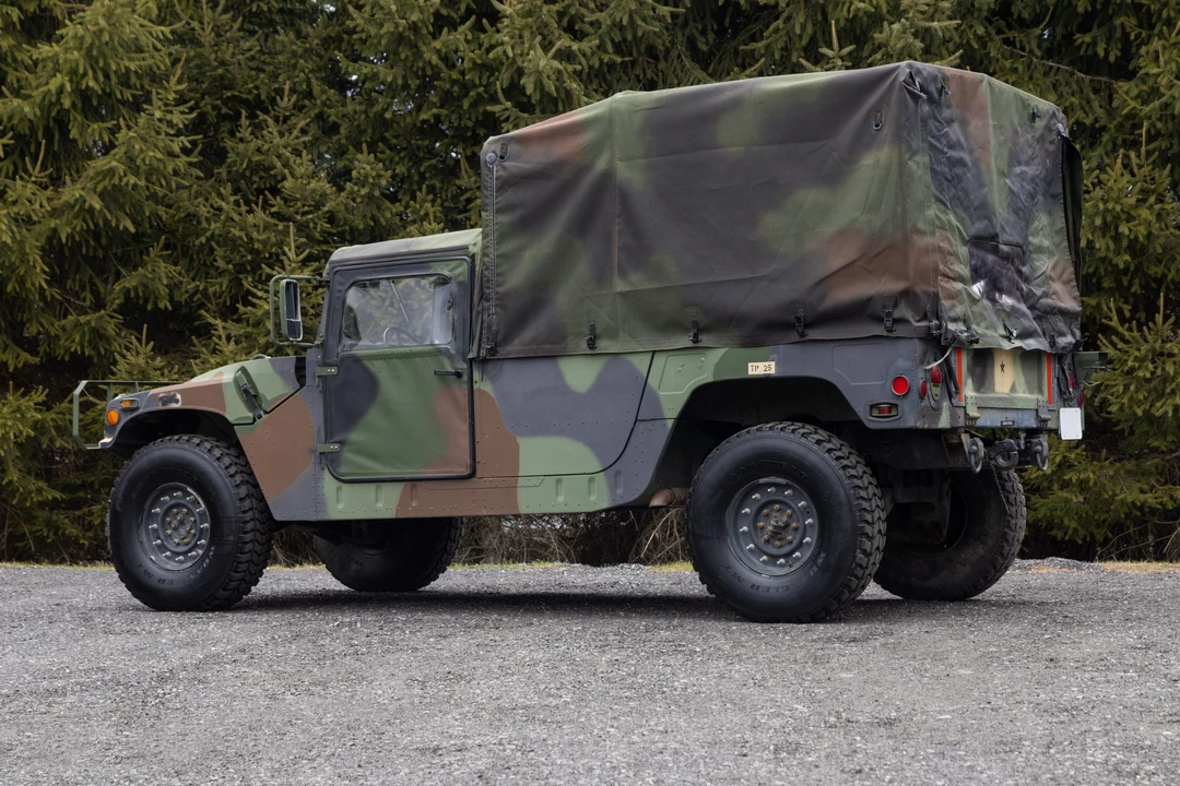 1991 Hummer HMMWV - Image 6 of 31