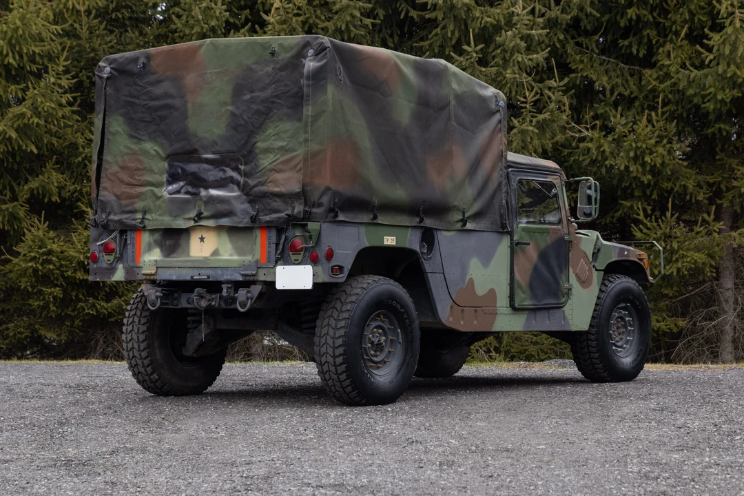 1991 Hummer HMMWV - Image 4 of 31