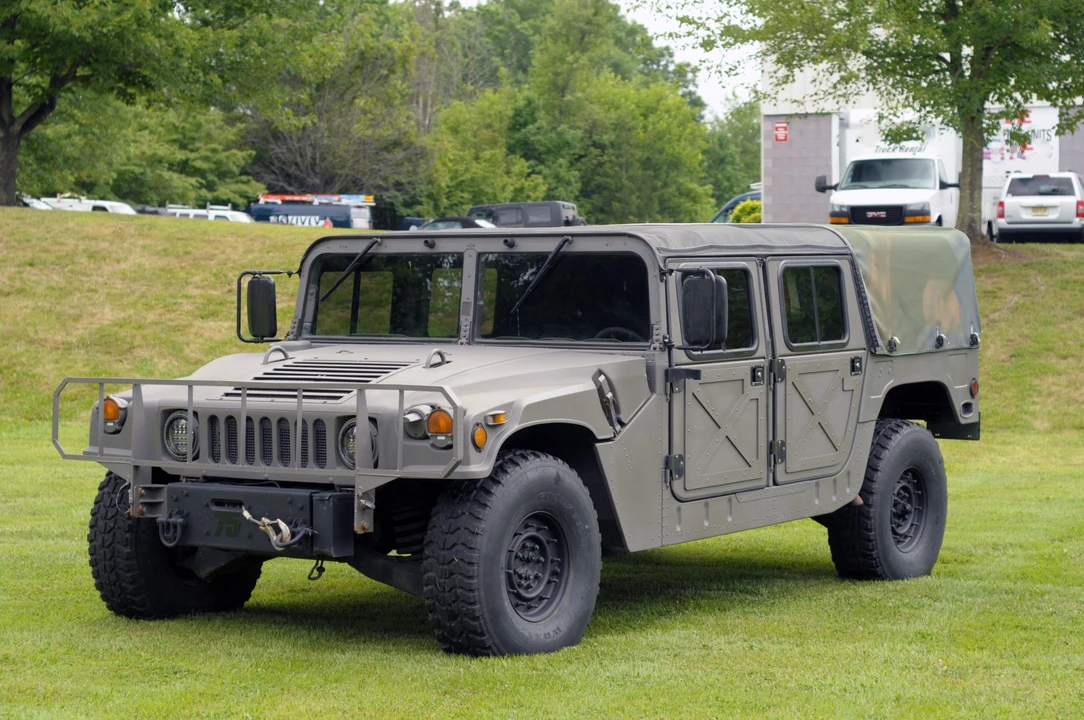1991 Hummer HMMWV - Image 2 of 31