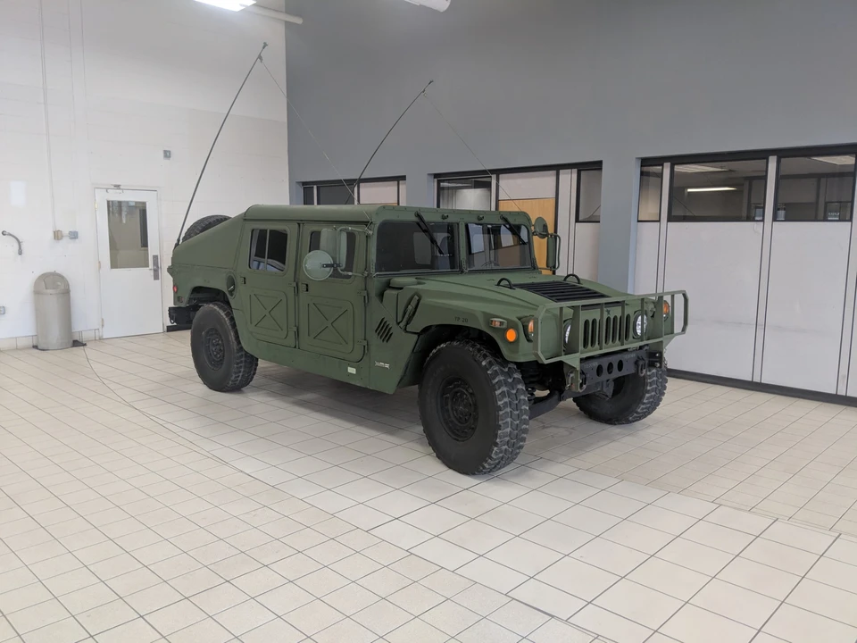 1991 AM General Hummer - Image 11 of 31
