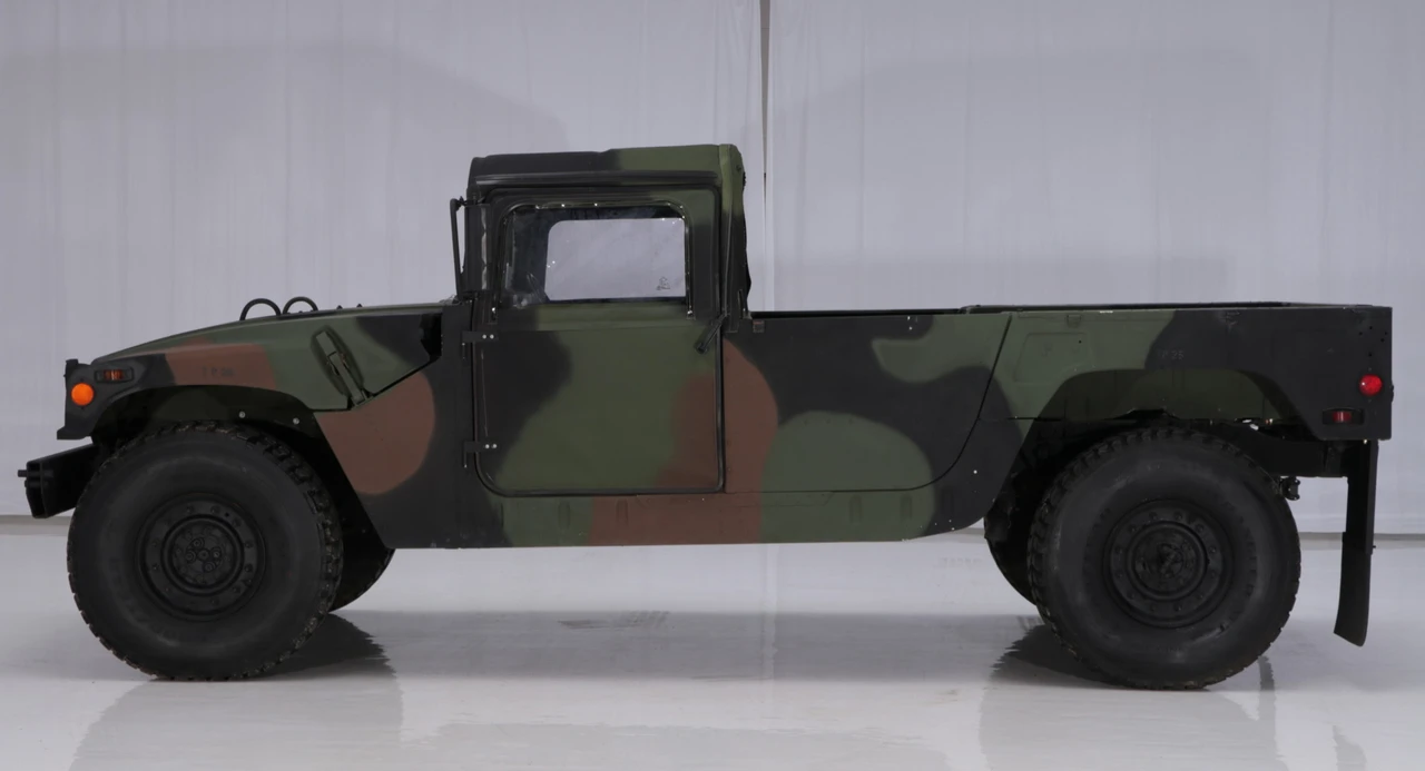 1991 Hummer HMMWV - Image 8 of 31