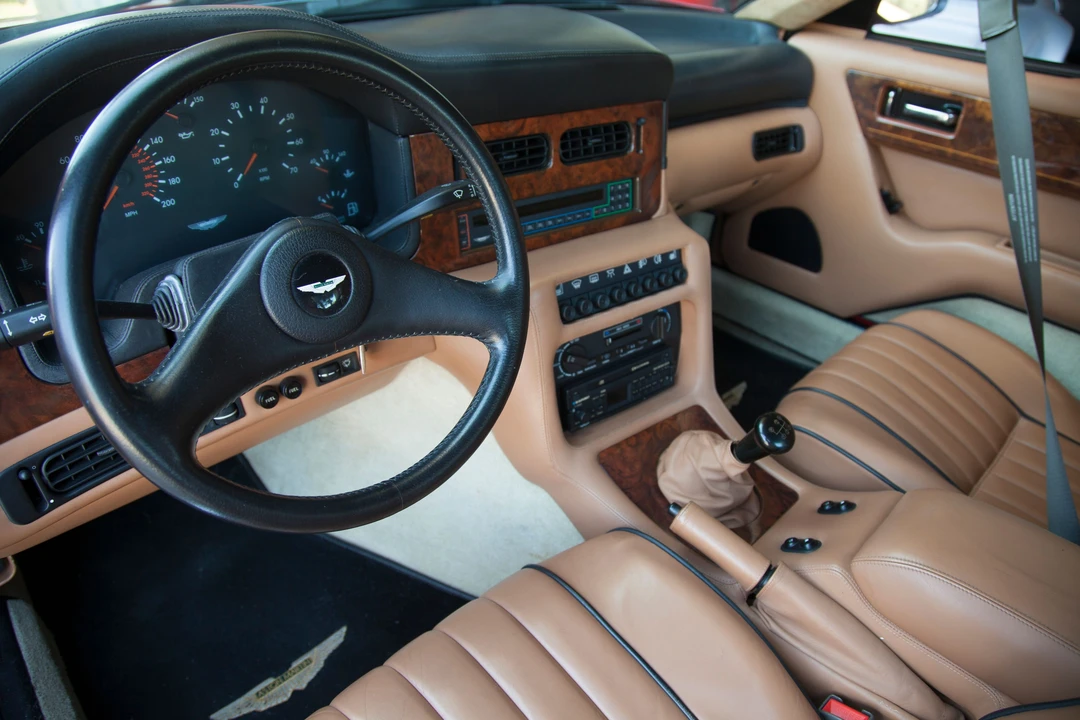 1991 Aston Martin Virage - Image 10 of 31