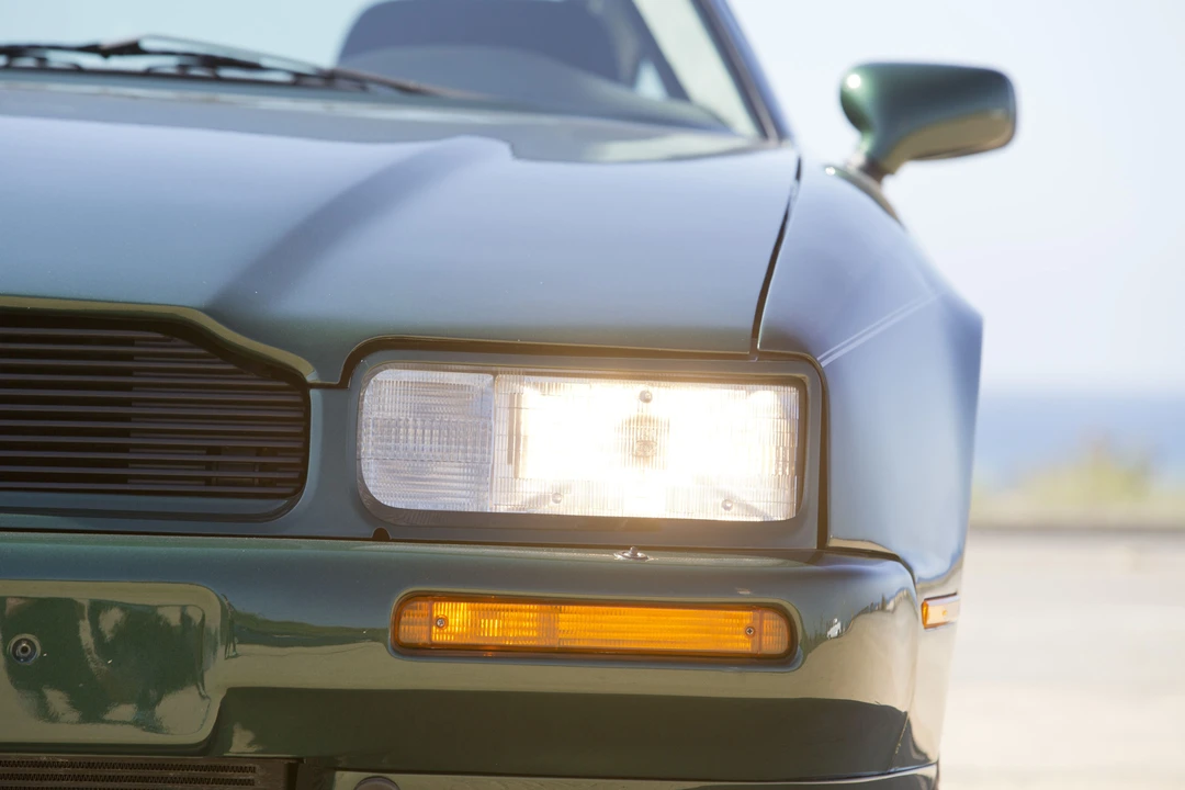 1991 Aston Martin Virage - Image 26 of 28