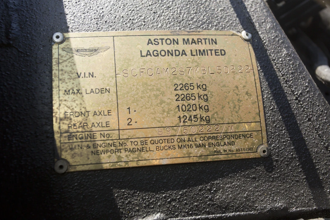 1991 Aston Martin Virage - Image 10 of 28