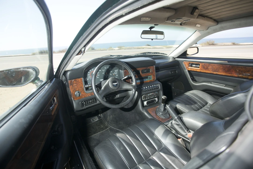 1991 Aston Martin Virage - Image 19 of 28