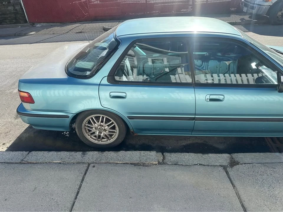 1991 Acura Integra - Image 8 of 12