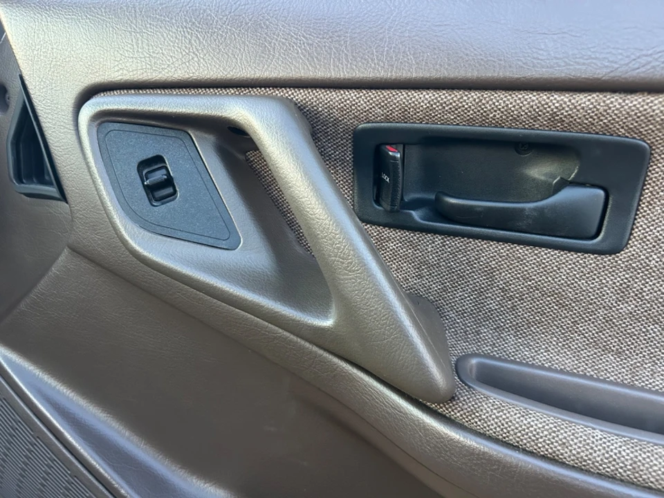 1991 Acura Integra 2nd Gen - Image 16 of 21