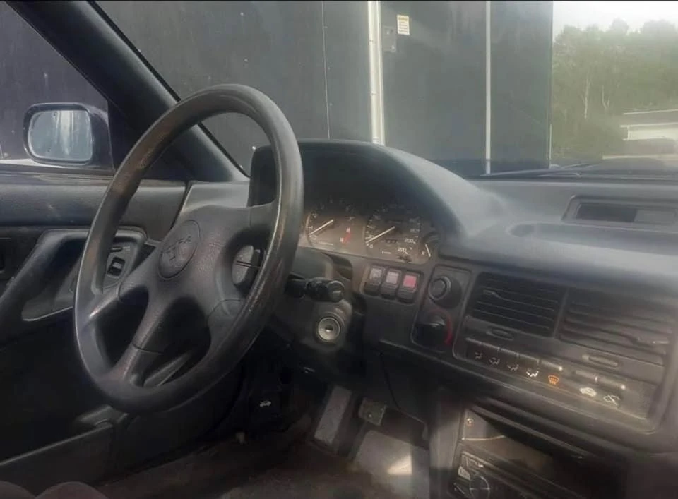 1991 Acura Integra 2nd Gen - Image 5 of 6