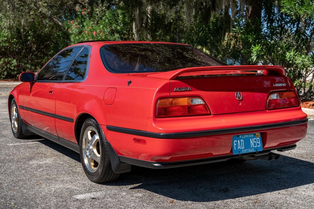 1991 Acura Legend 2nd Gen - Image 4 of 31