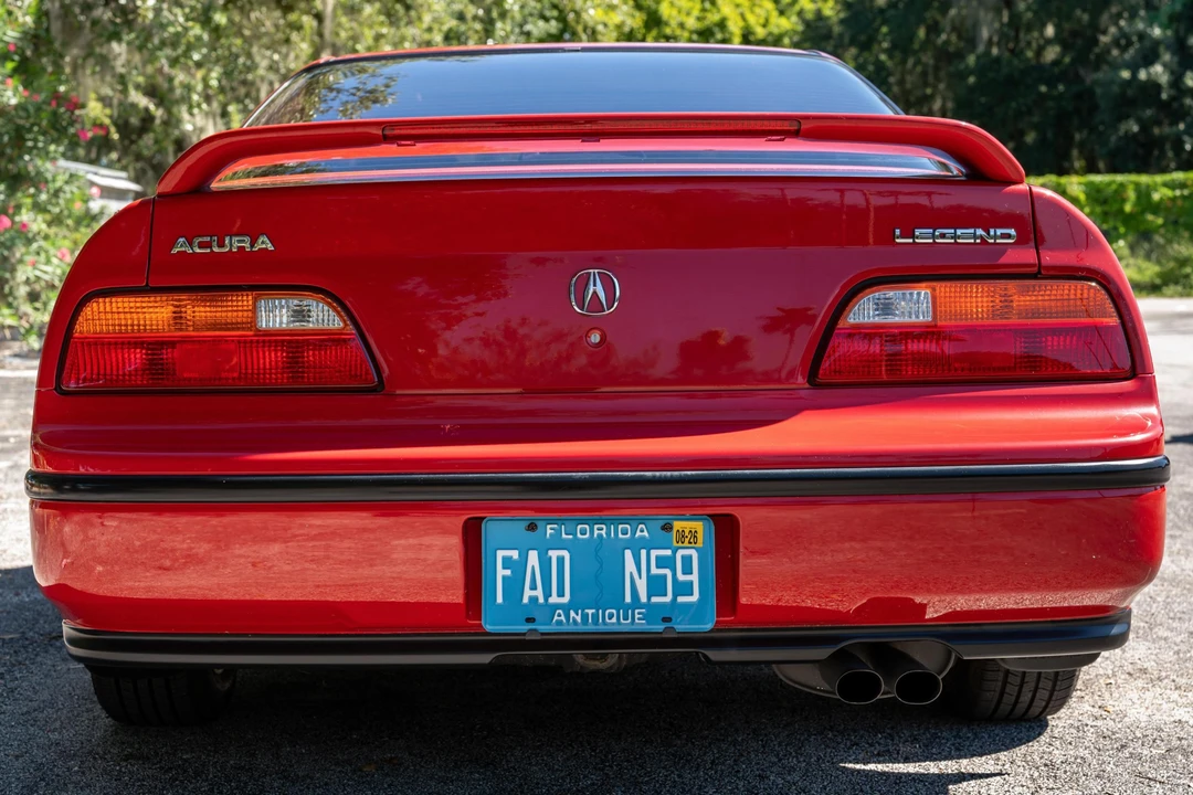 1991 Acura Legend 2nd Gen - Image 5 of 31
