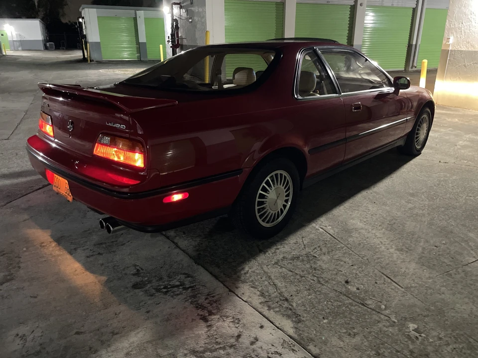 1991 Acura Legend 2nd Gen - Image 30 of 31