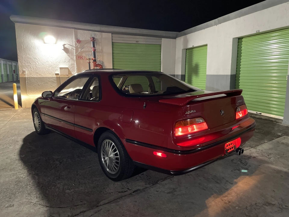 1991 Acura Legend 2nd Gen - Image 26 of 31