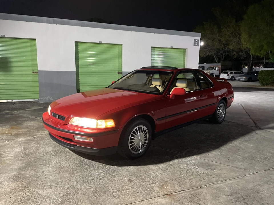 1991 Acura Legend 2nd Gen - Image 24 of 31
