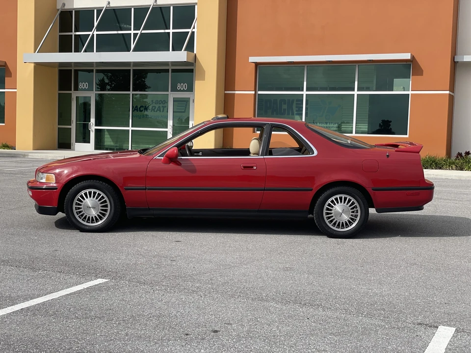 1991 Acura Legend 2nd Gen - Image 22 of 31