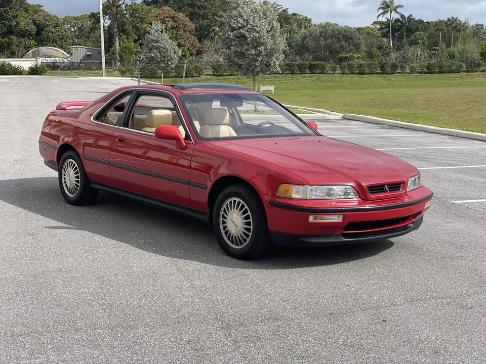 1991 Acura Legend 2nd Gen - Image 19 of 31