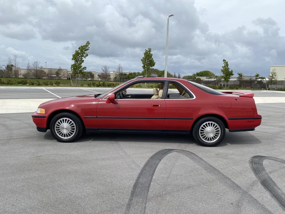 1991 Acura Legend 2nd Gen - Image 6 of 31