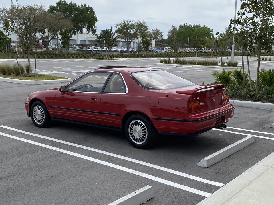 1991 Acura Legend 2nd Gen - Image 14 of 31