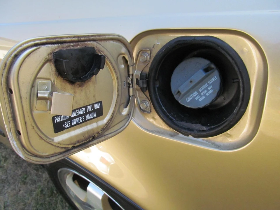 1991 Acura Legend 2nd Gen - Image 22 of 31