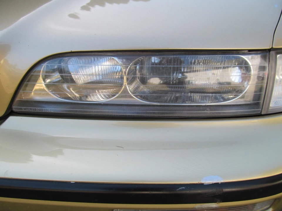 1991 Acura Legend 2nd Gen - Image 19 of 31
