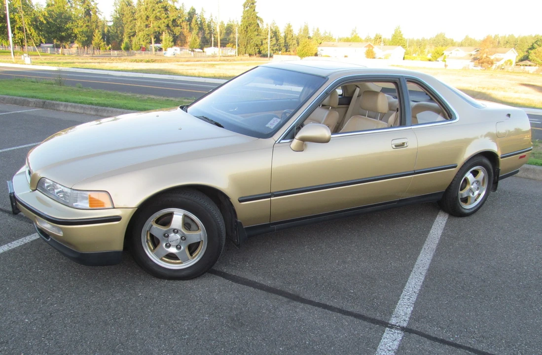 1991 Acura Legend 2nd Gen - Image 5 of 31