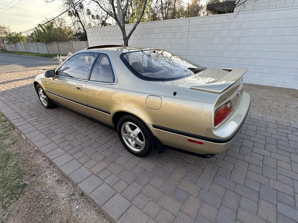 1991 Acura Legend 2nd Gen - Image 11 of 31