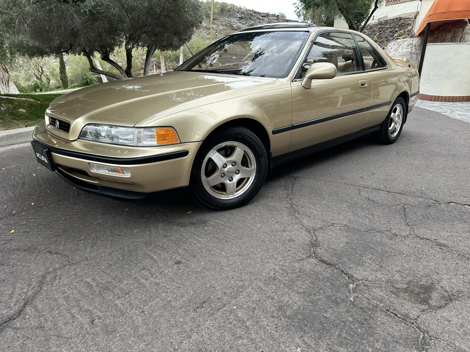 1991 Acura Legend 2nd Gen - Image 5 of 31
