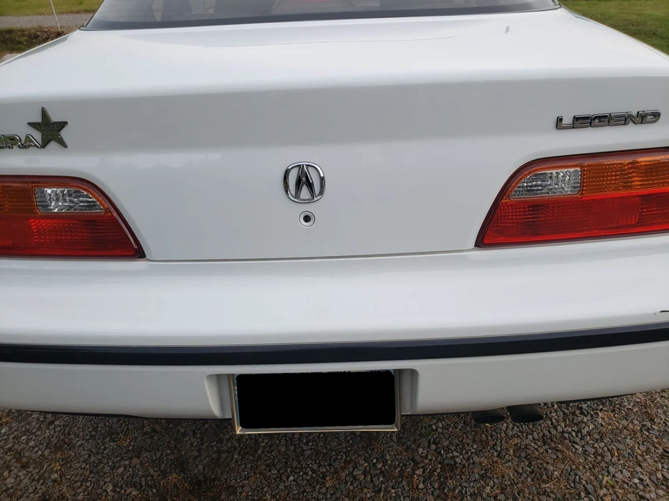 1991 Acura Legend 2nd Gen - Image 22 of 31