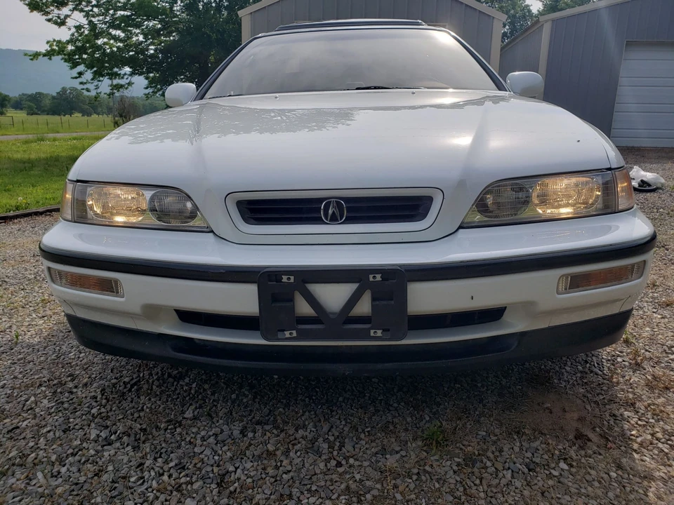 1991 Acura Legend 2nd Gen - Image 10 of 31