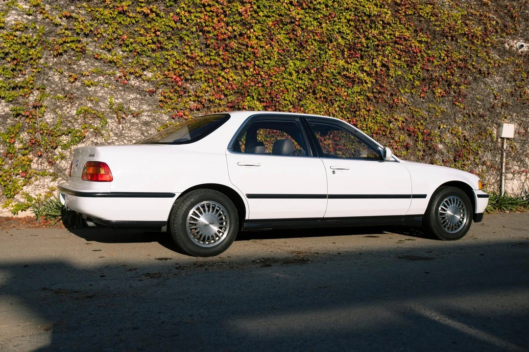 1991 Acura Legend 2nd Gen - Image 7 of 31