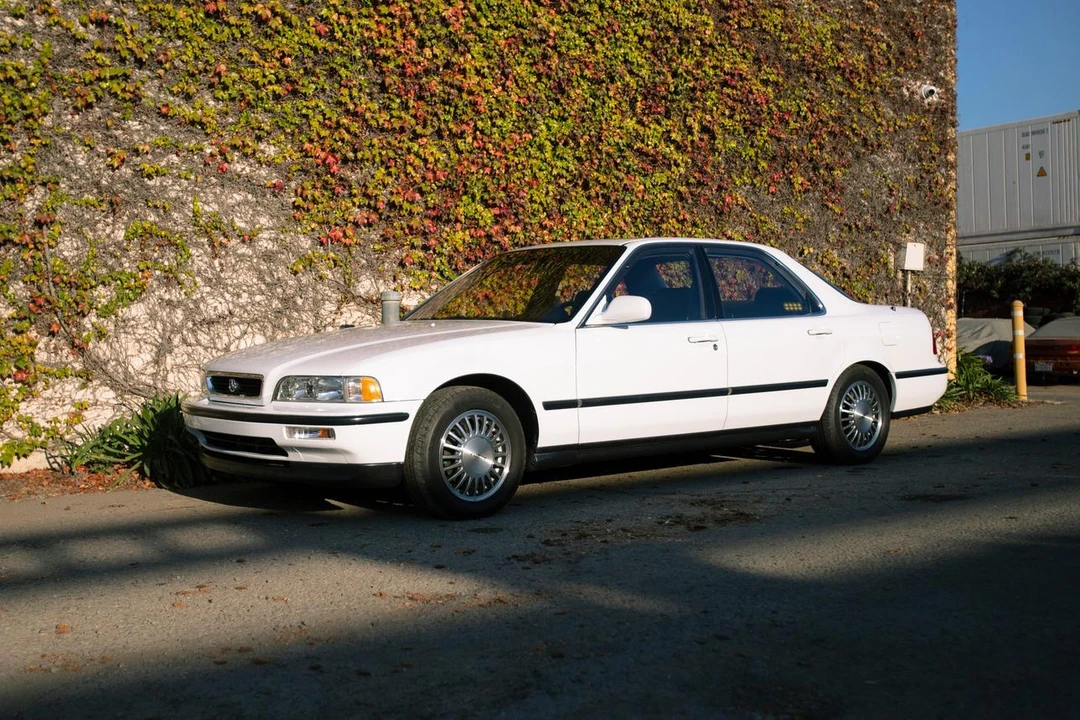 1991 Acura Legend 2nd Gen - Image 19 of 31