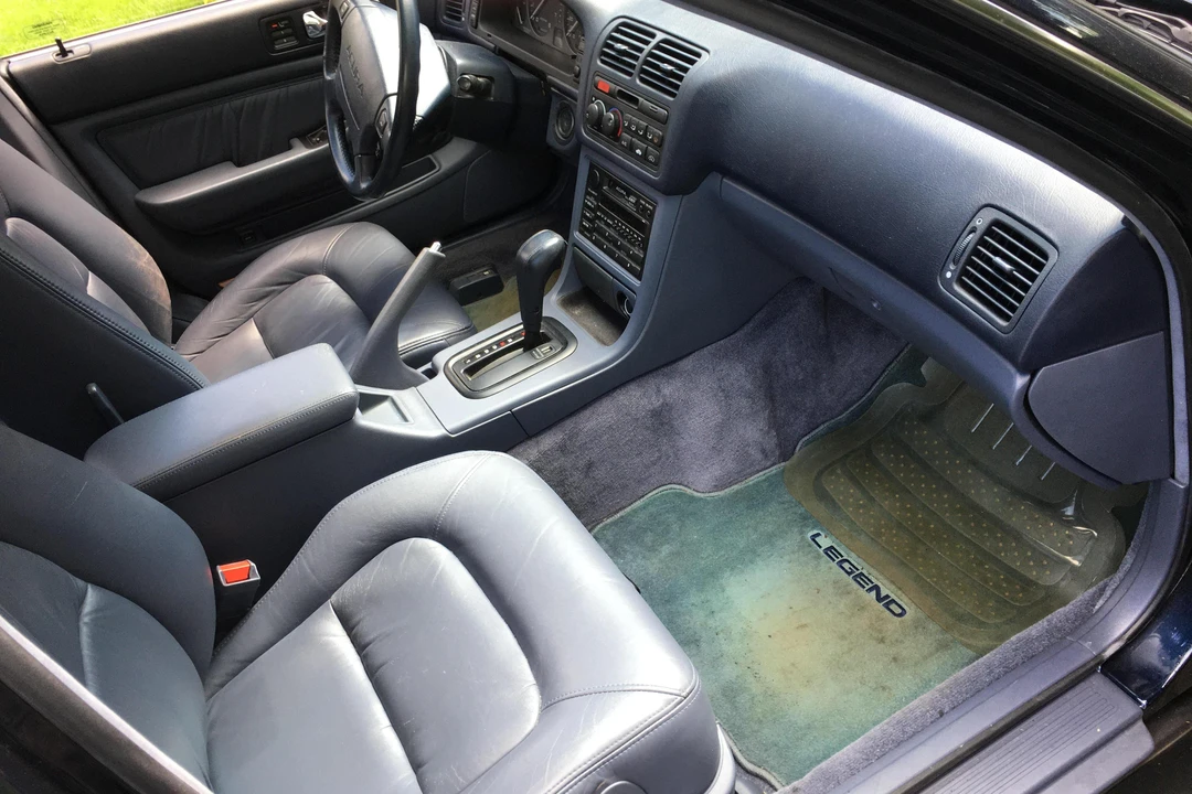 1991 Acura Legend 2nd Gen - Image 7 of 7