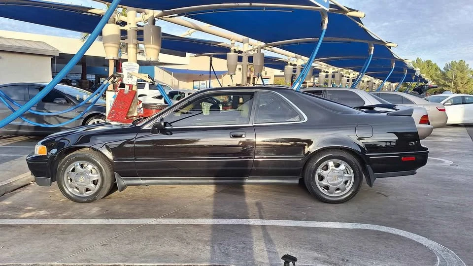 1991 Acura Legend 2nd Gen - Image 4 of 7