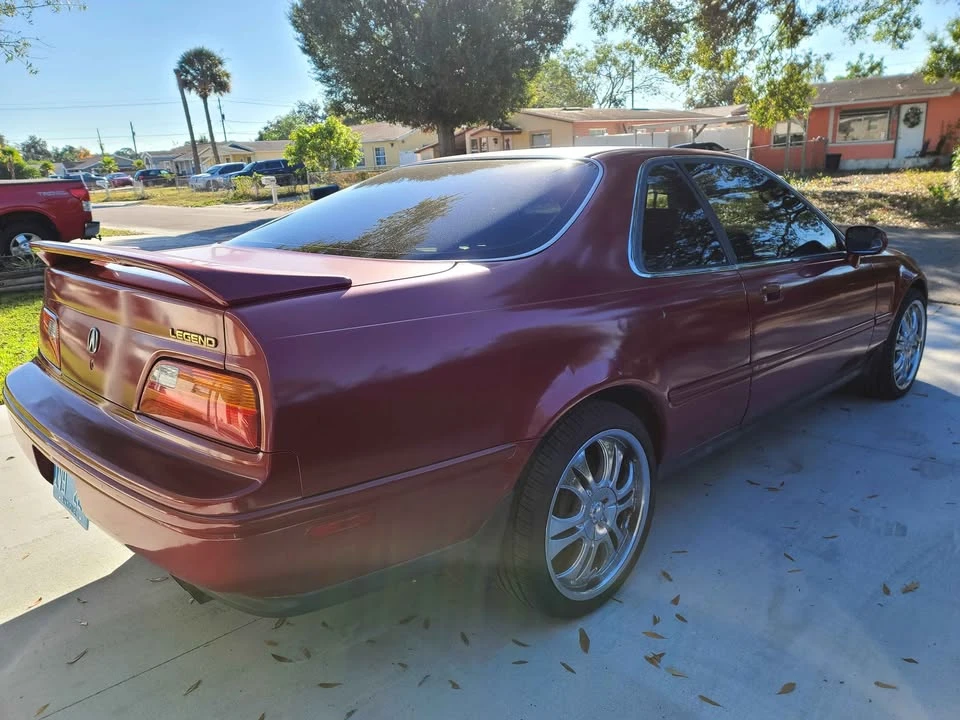 1991 Acura Legend 2nd Gen - Image 2 of 7