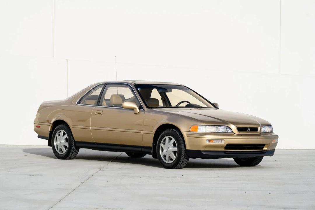1991 Acura Legend 2nd Gen - Image 17 of 31