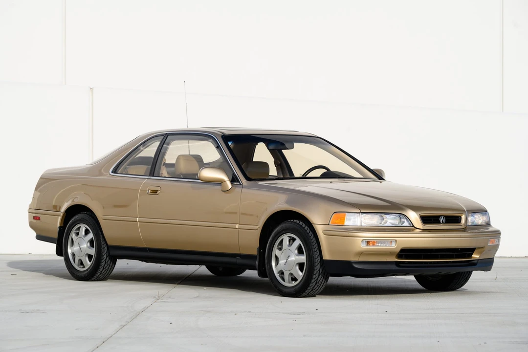 1991 Acura Legend 2nd Gen - Image 18 of 31