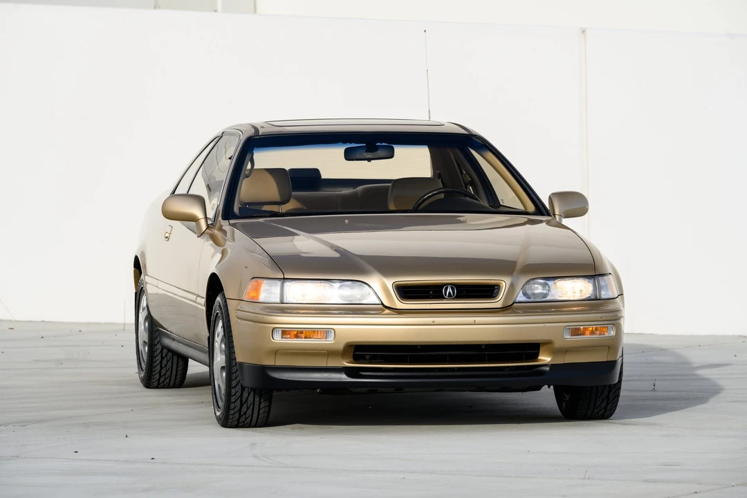 1991 Acura Legend 2nd Gen - Image 13 of 31
