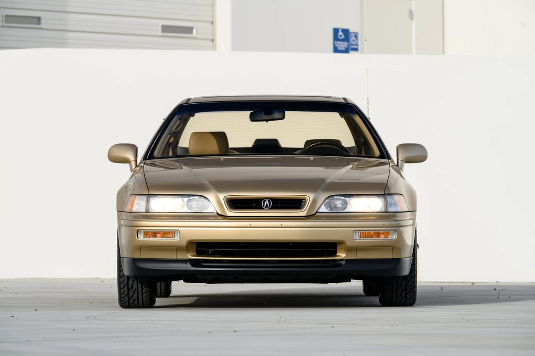 1991 Acura Legend 2nd Gen - Image 10 of 31