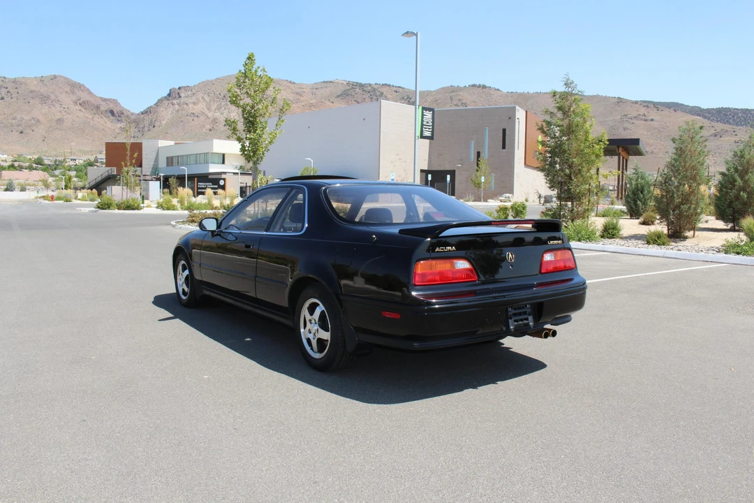 1991 Acura Legend 2nd Gen - Image 29 of 31